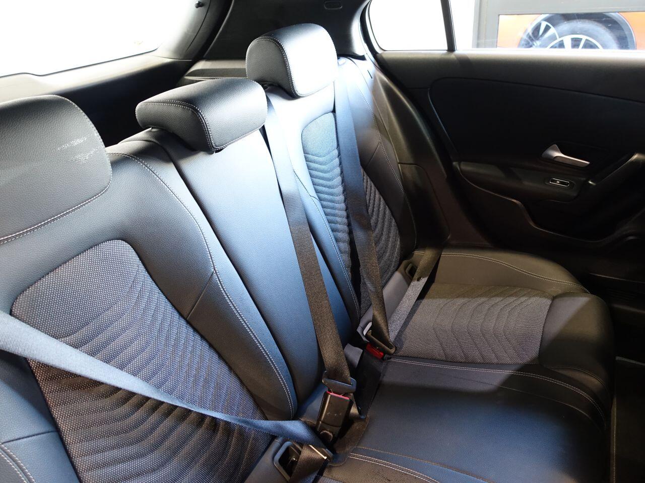 Mercedes-benz A-CLASS - Image 19