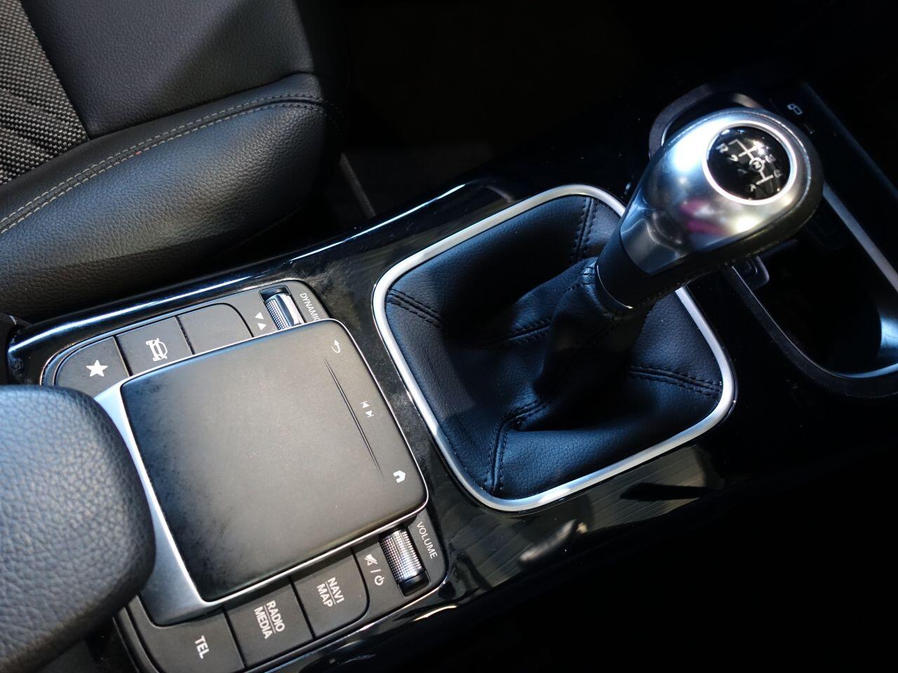 Mercedes-benz A-CLASS - Image 27