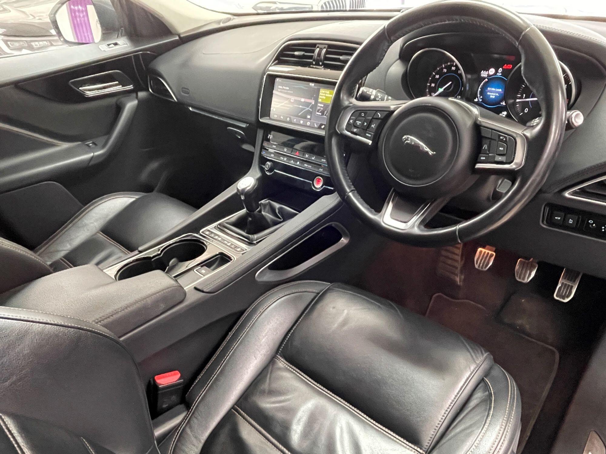 Jaguar F-Pace - Image 24