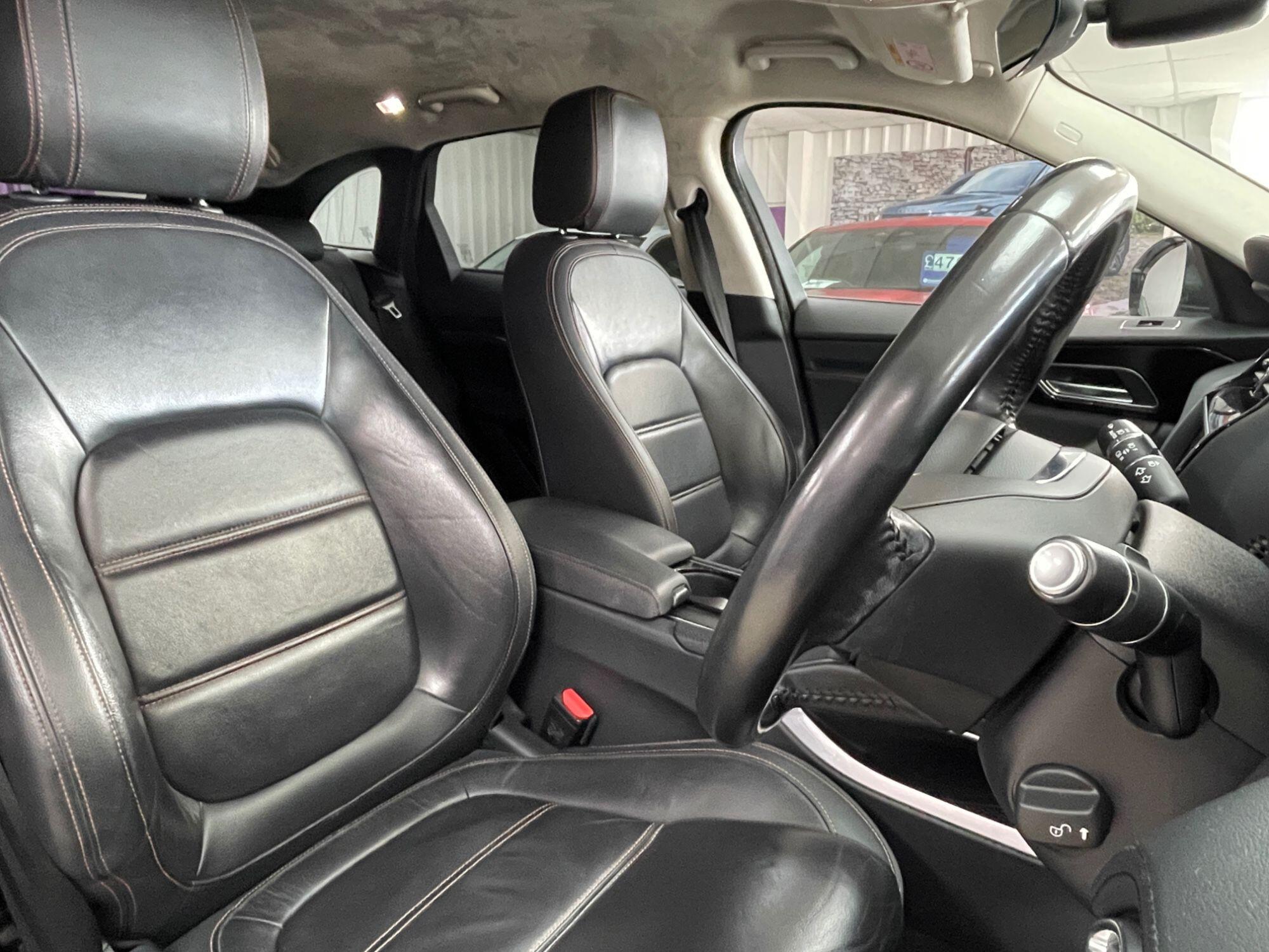 Jaguar F-Pace - Image 26