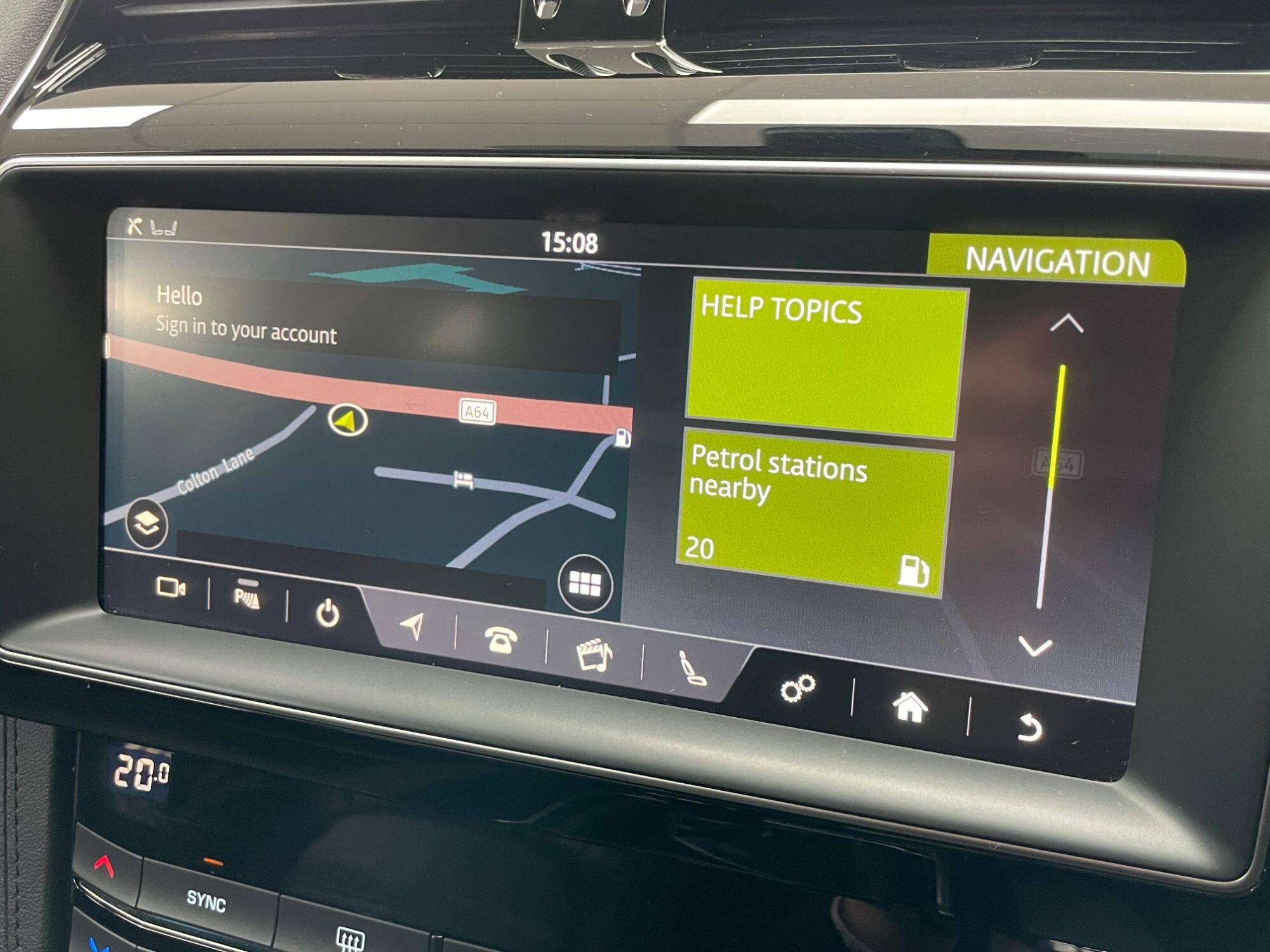 Jaguar F-Pace - Image 39