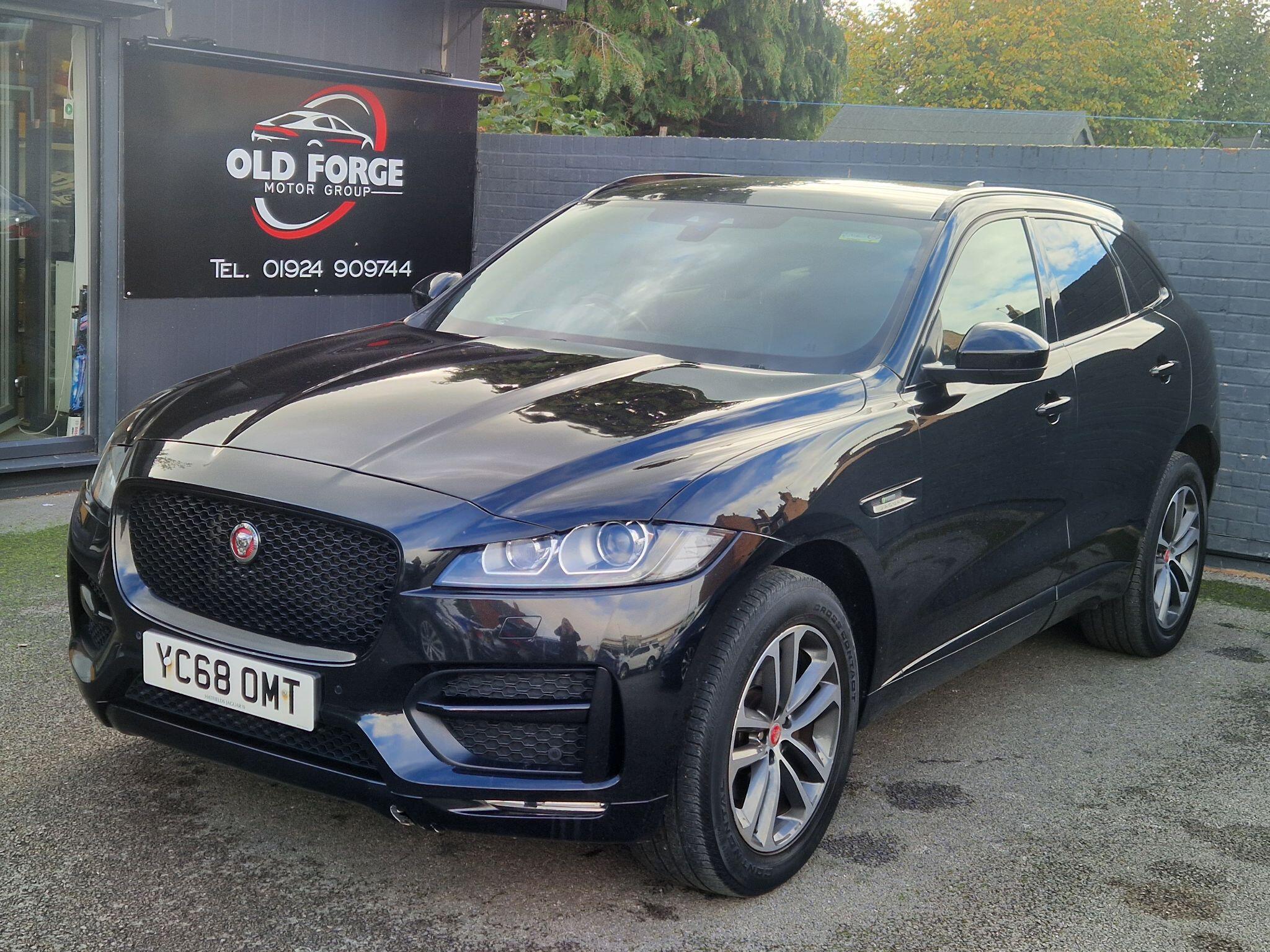 Jaguar F-Pace