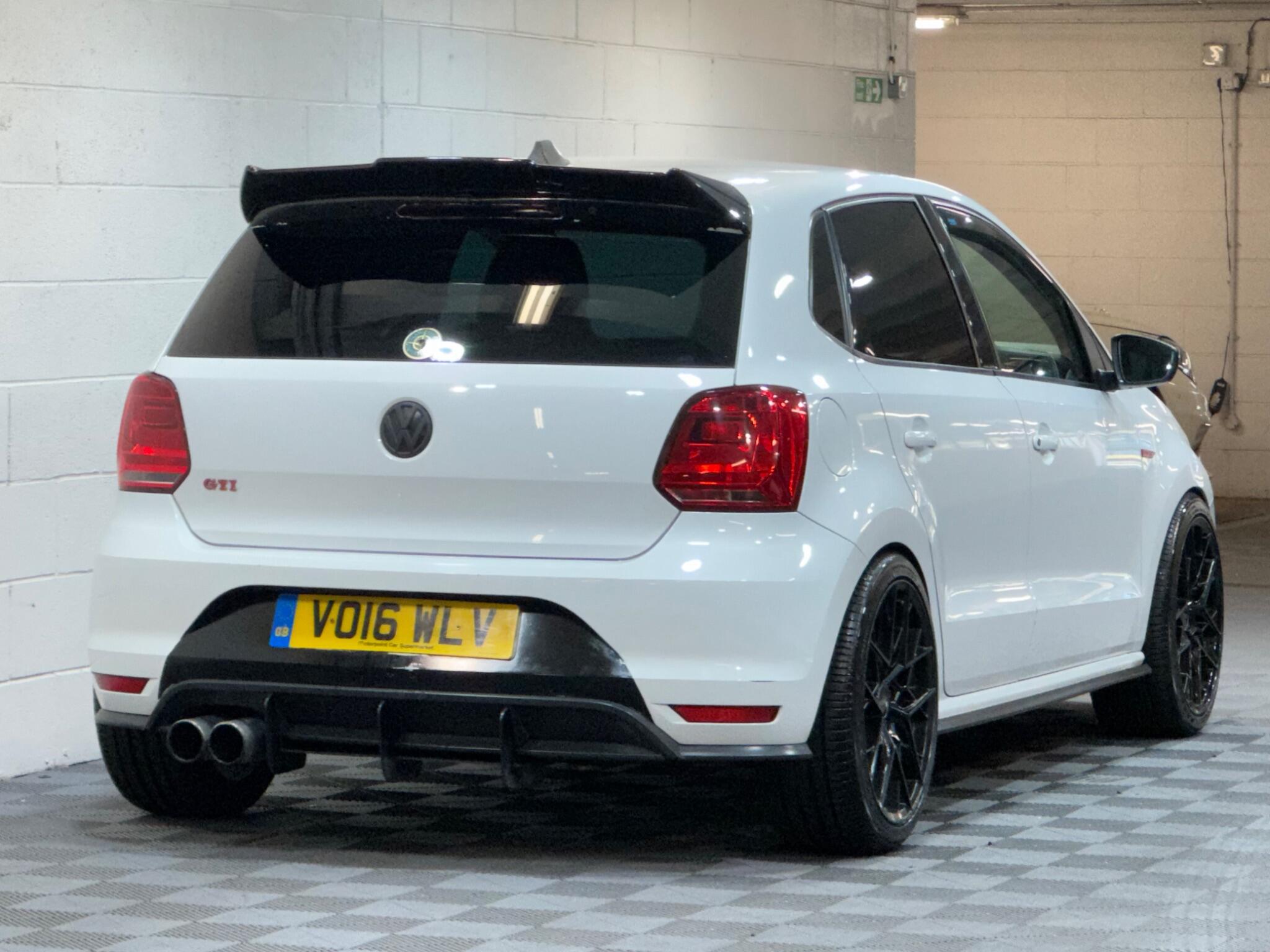 Volkswagen Polo - Image 4