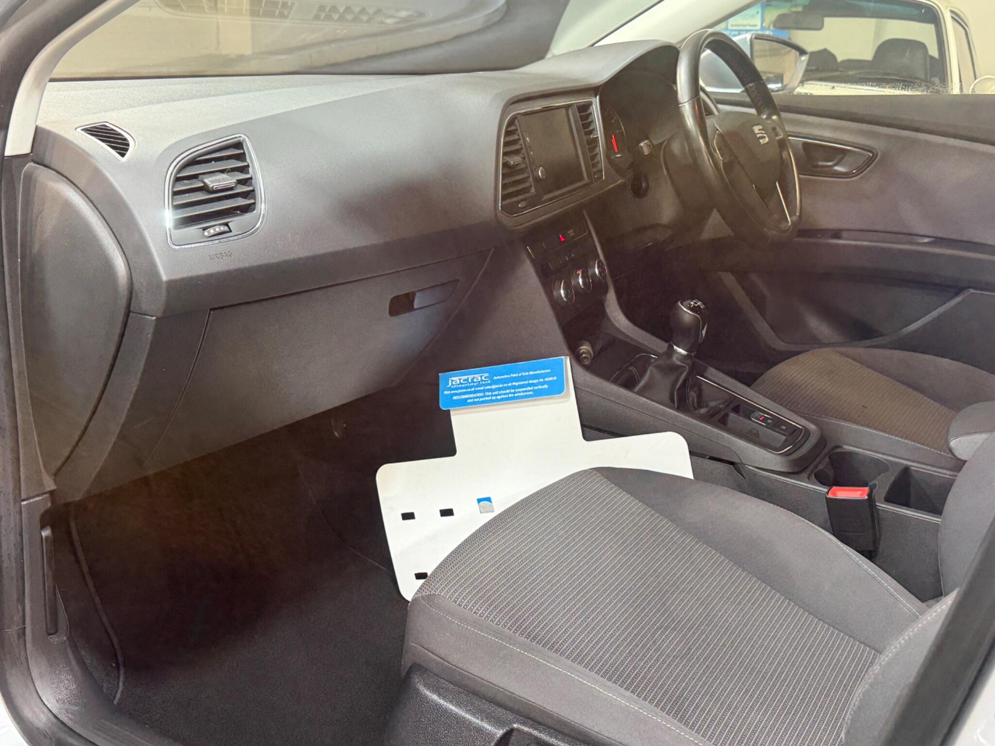 SEAT Leon - Image 10