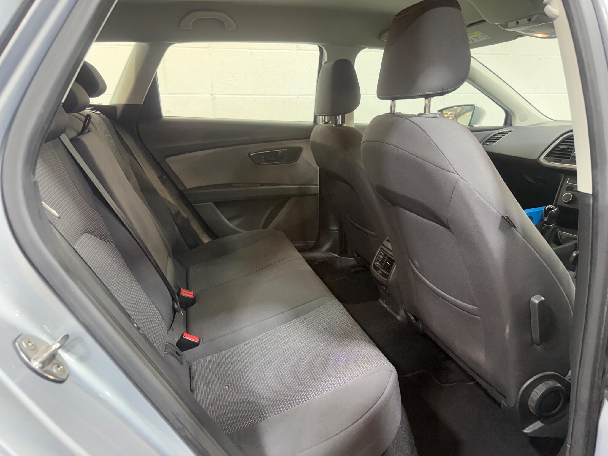 SEAT Leon - Image 11