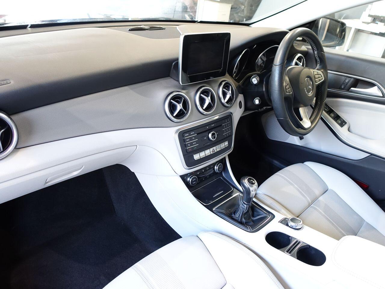 Mercedes CLA - Image 12