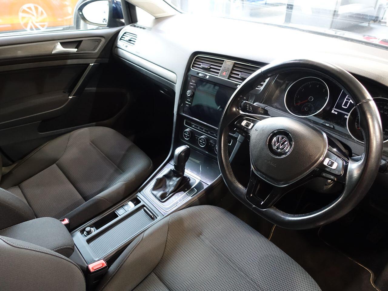 Volkswagen Golf - Image 2