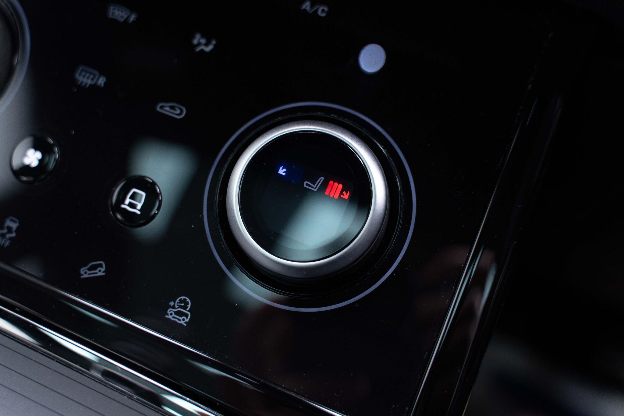 Land Rover Range Rover Evoque - Image 21