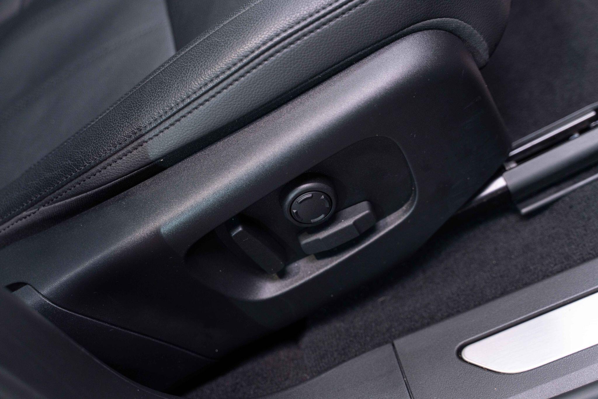 Land Rover Range Rover Evoque - Image 42