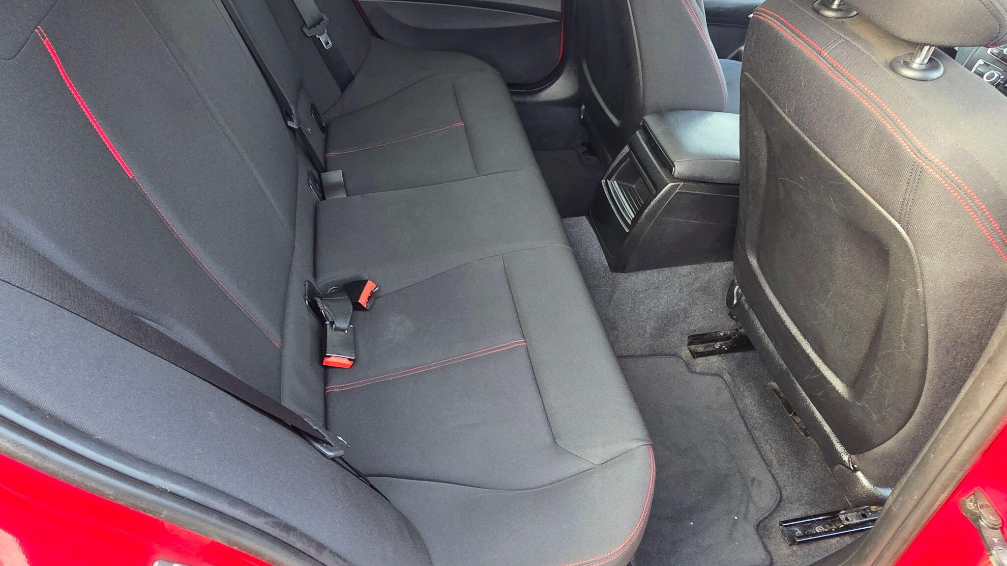 BMW 1 Series - Image 37