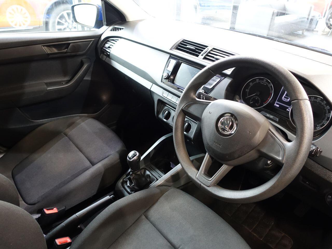 Skoda Fabia - Image 2