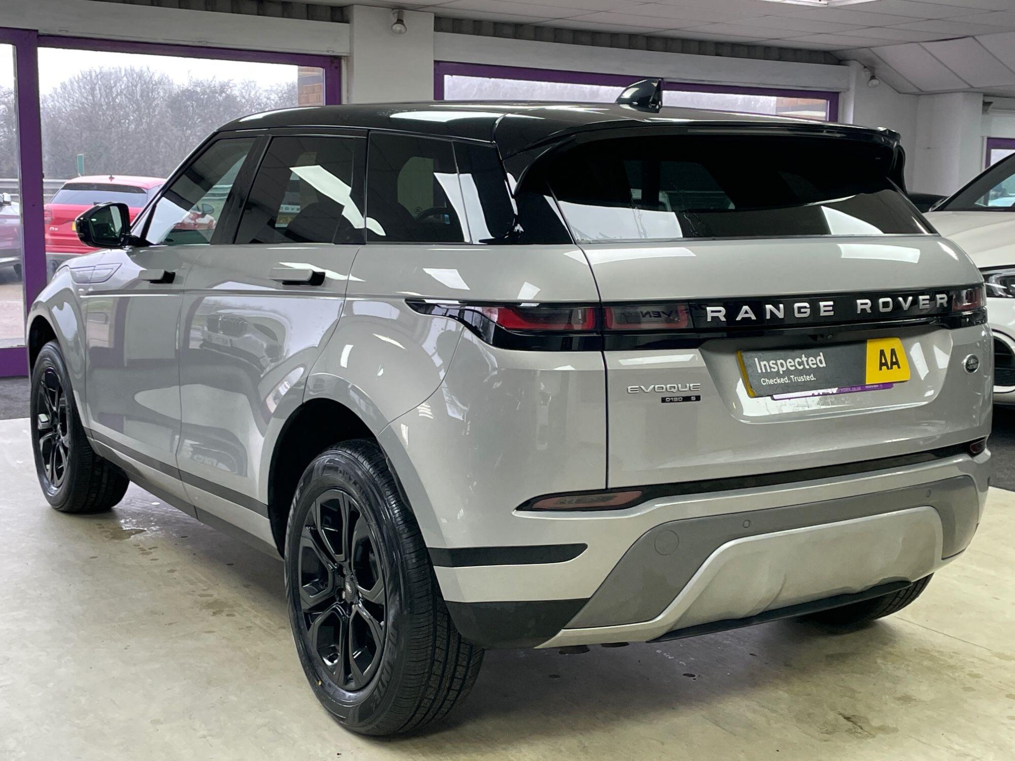 Land Rover Range Rover Evoque - Image 9