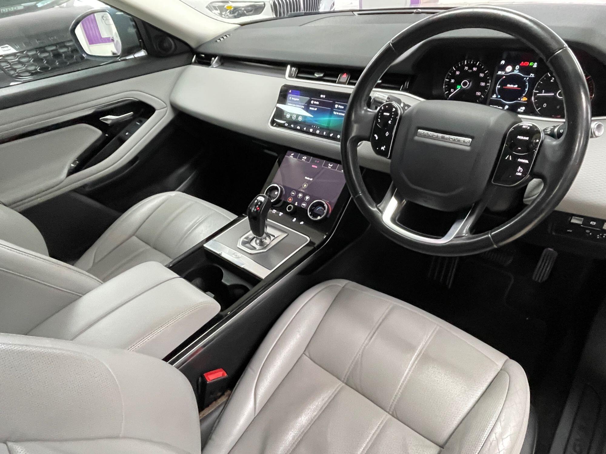 Land Rover Range Rover Evoque - Image 24