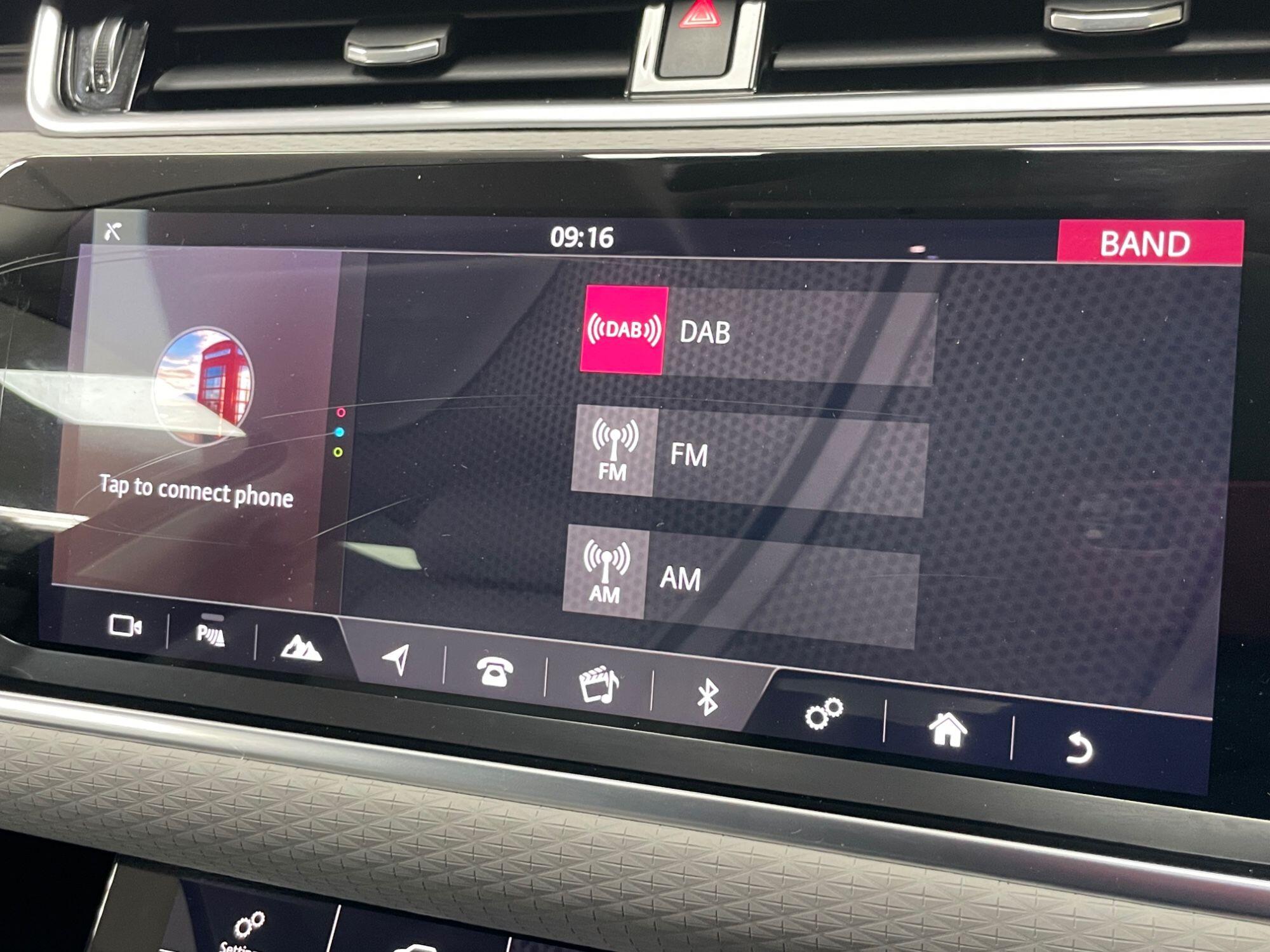 Land Rover Range Rover Evoque - Image 42