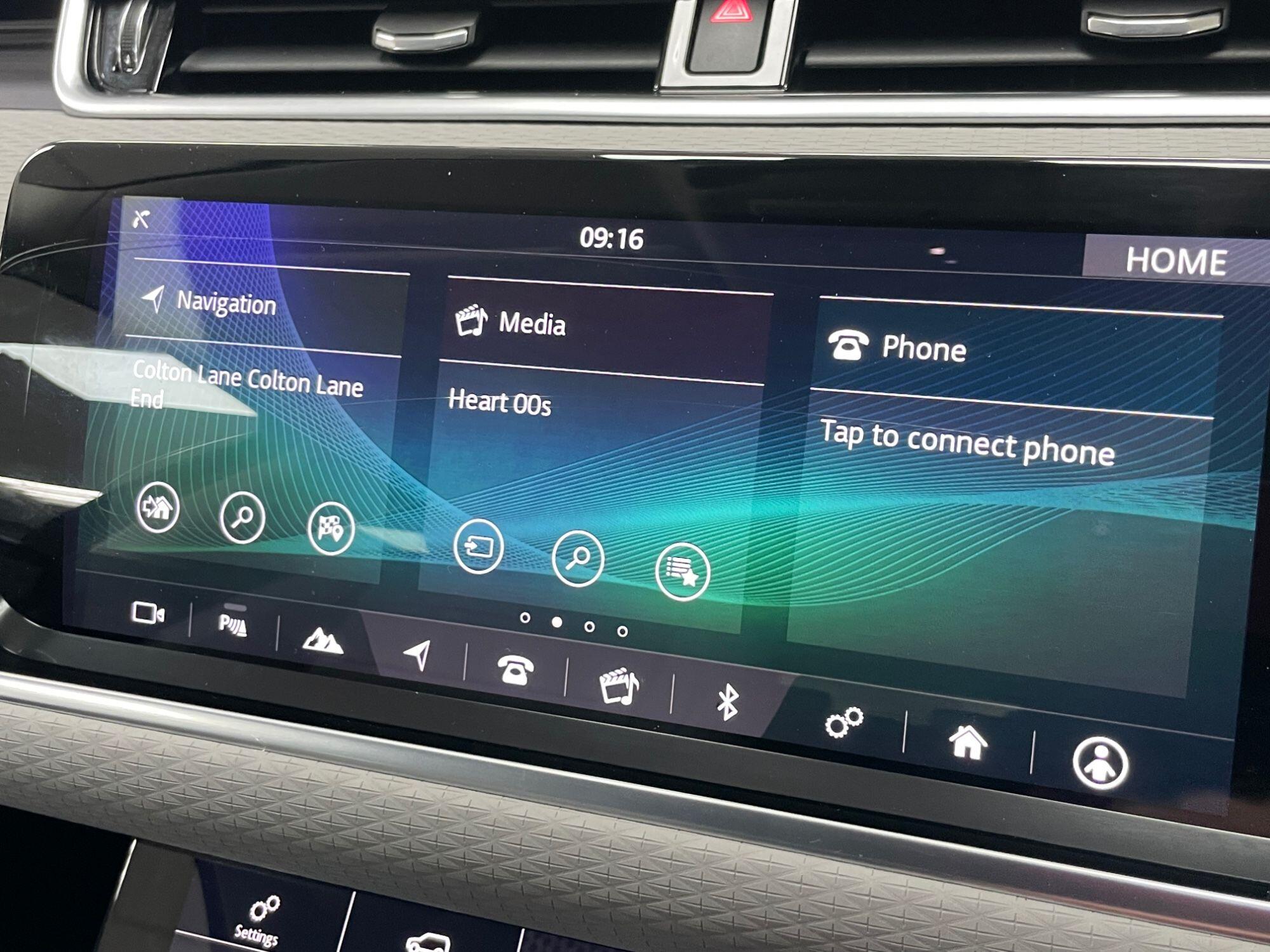 Land Rover Range Rover Evoque - Image 43