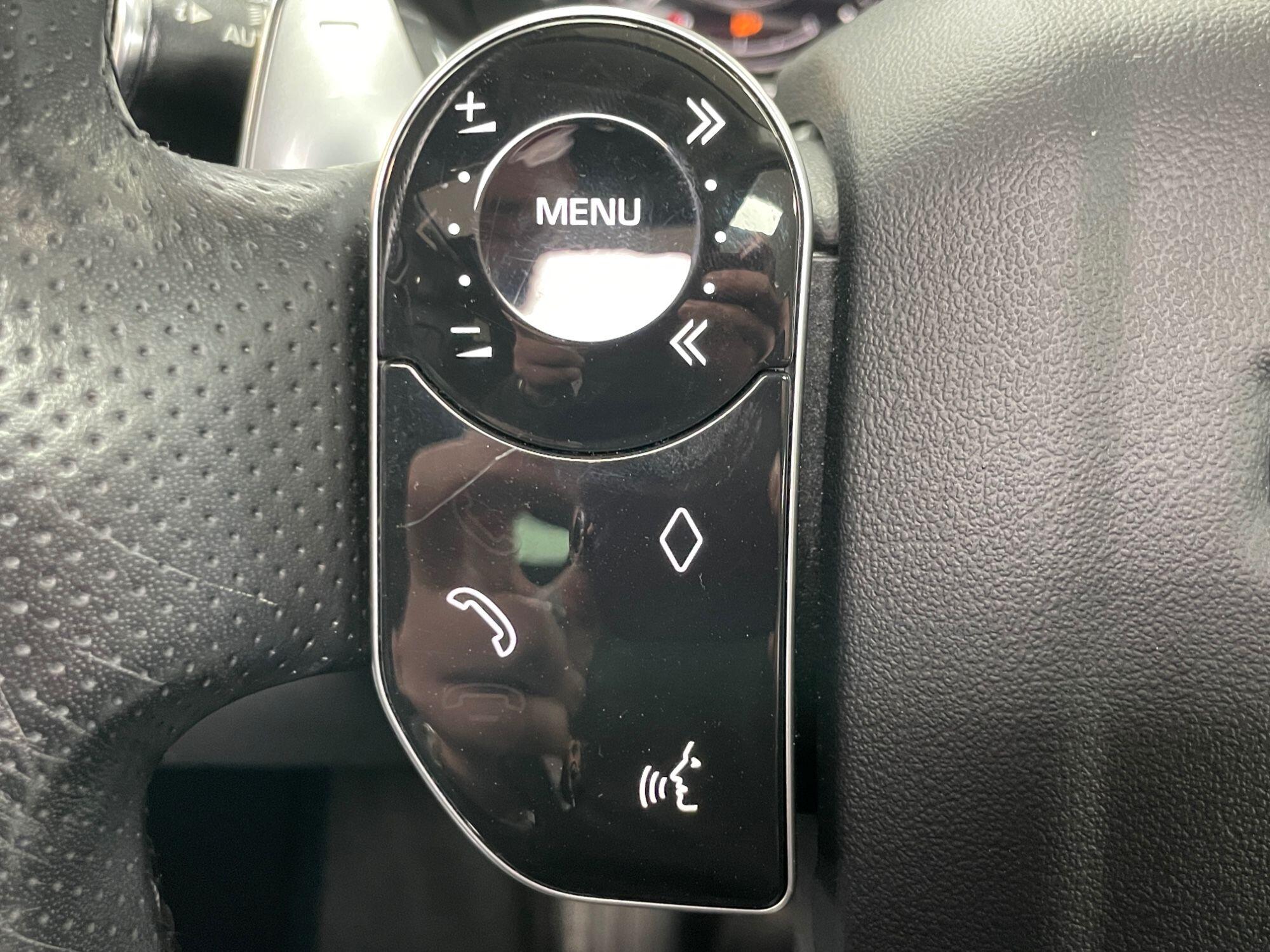 Land Rover RANGE ROVER SPORT - Image 40