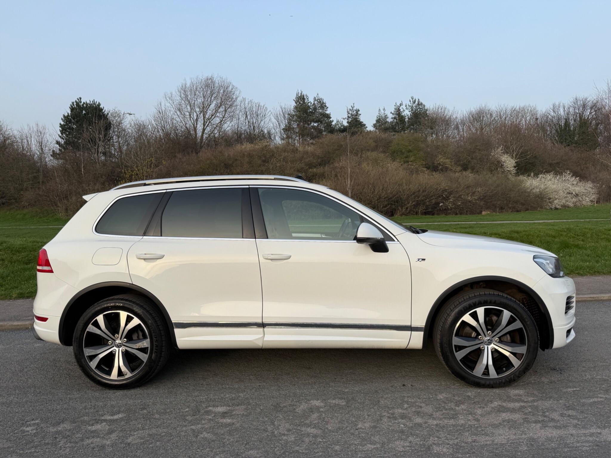 Volkswagen Touareg - Image 3