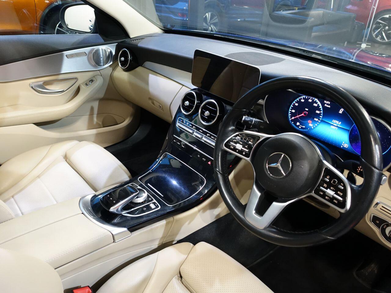 Mercedes-benz C-CLASS - Image 3