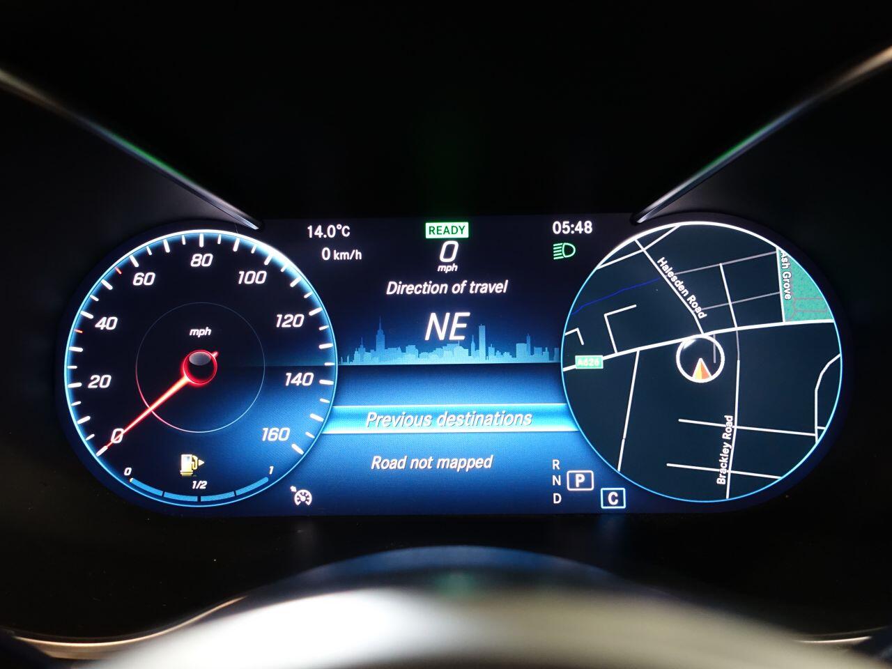 Mercedes-benz C-CLASS - Image 4