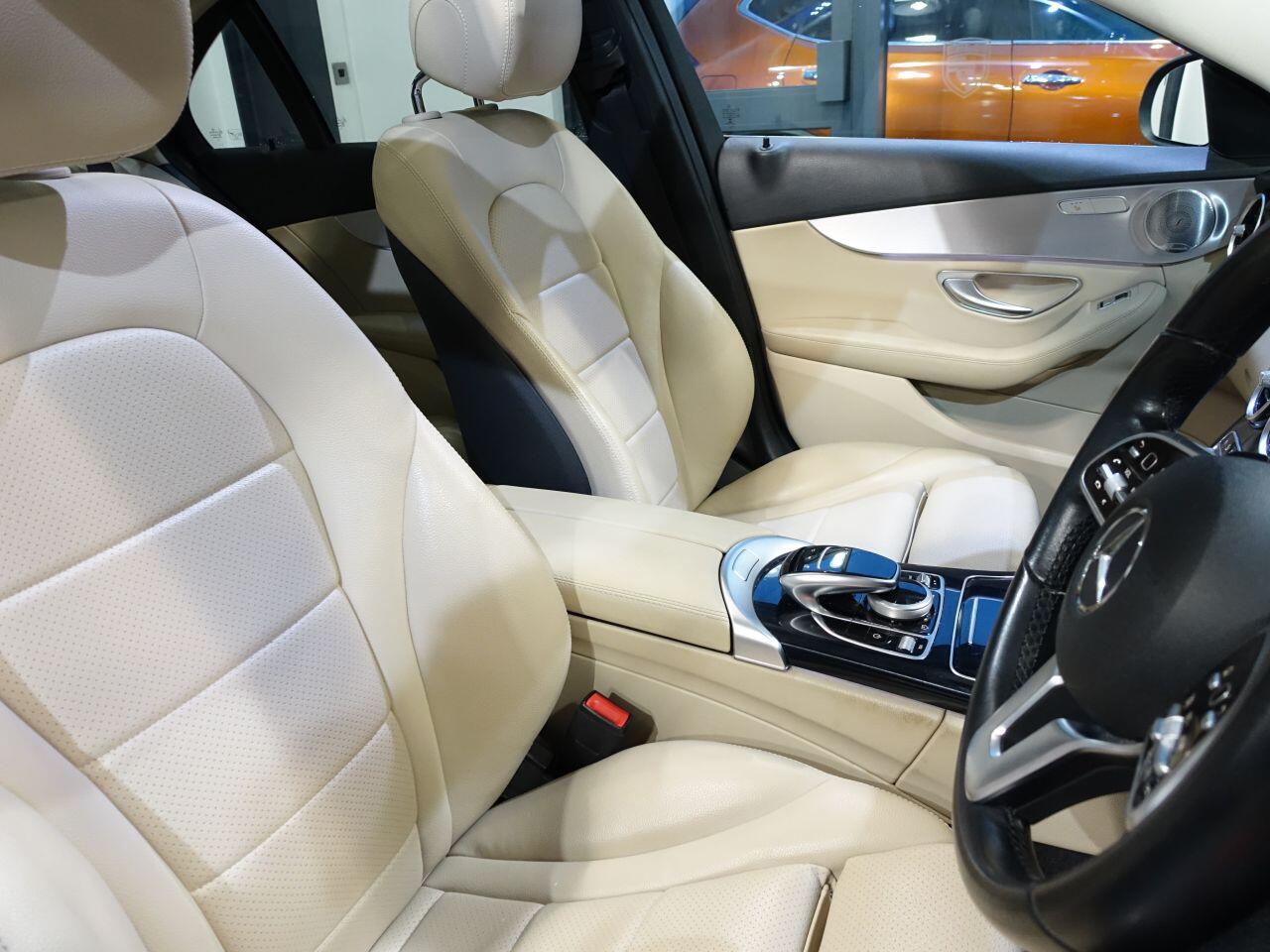 Mercedes-benz C-CLASS - Image 20