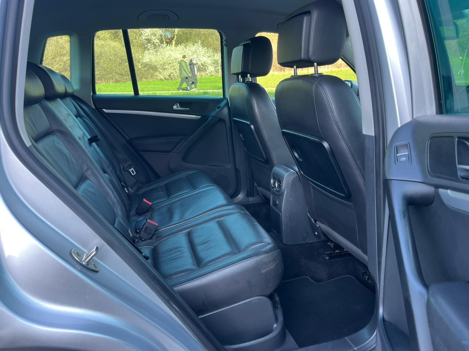 Volkswagen Tiguan - Image 4