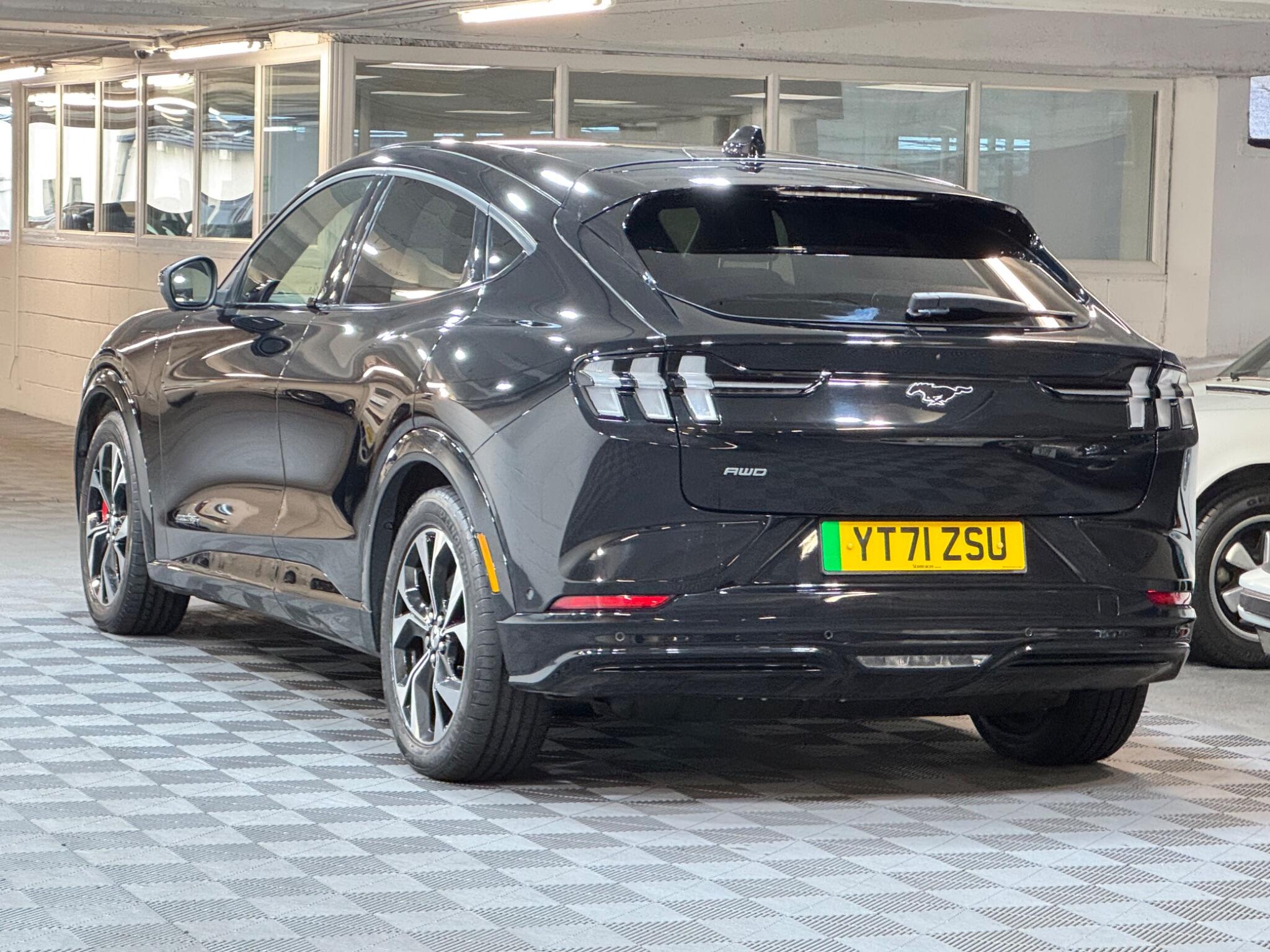 Ford Mustang Mach-E - Image 4