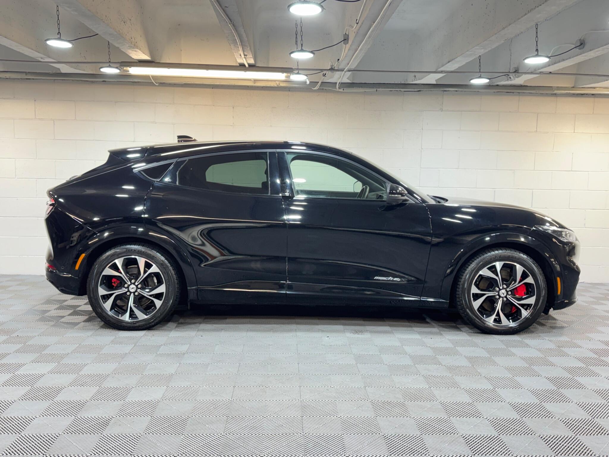Ford Mustang Mach-E - Image 6
