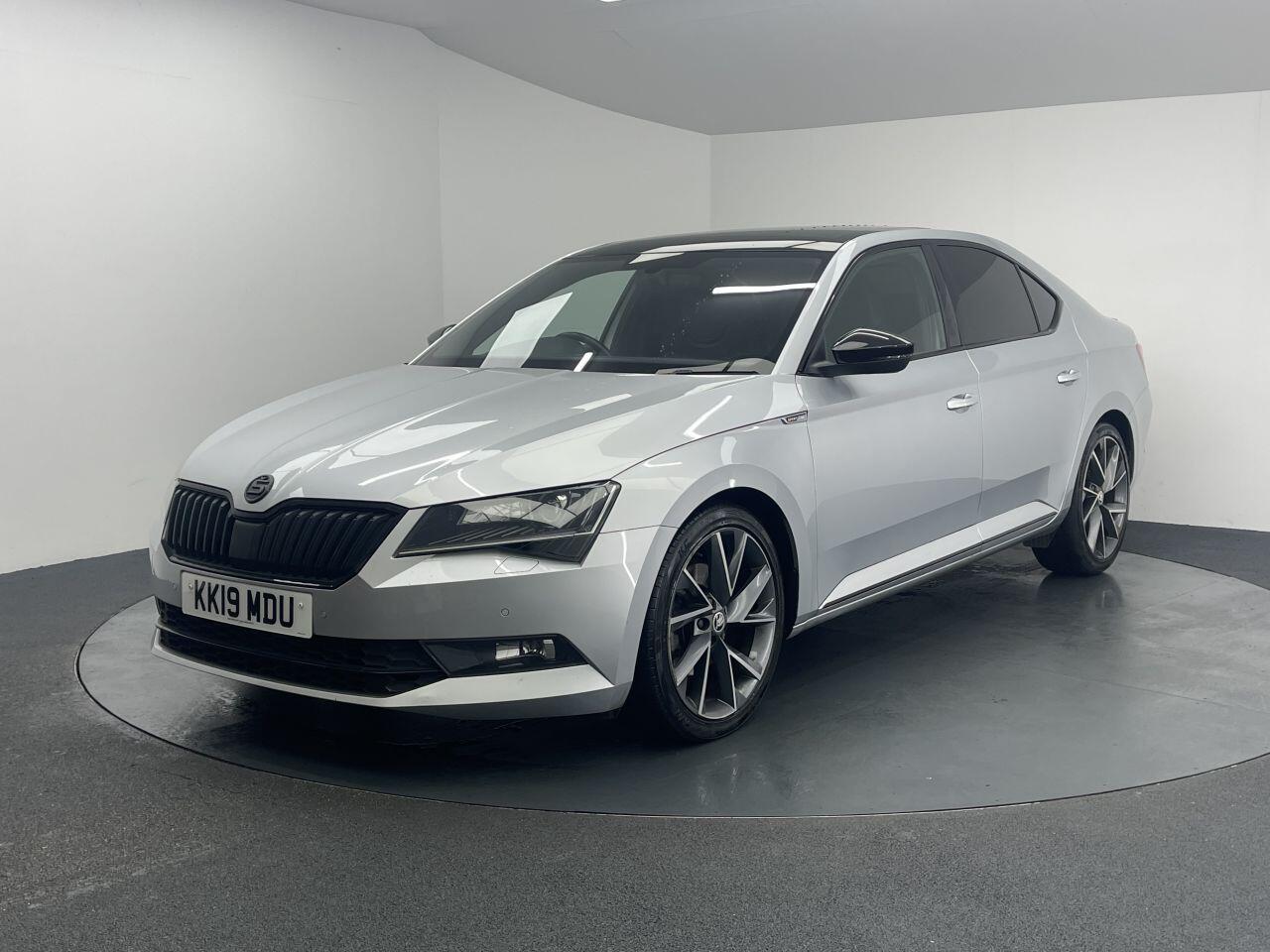 Skoda Superb - Image 4