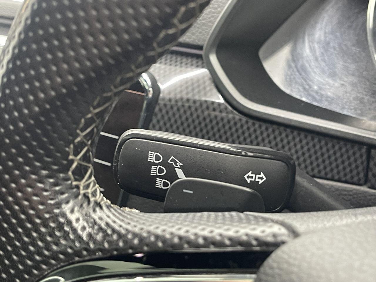 Skoda Superb - Image 28