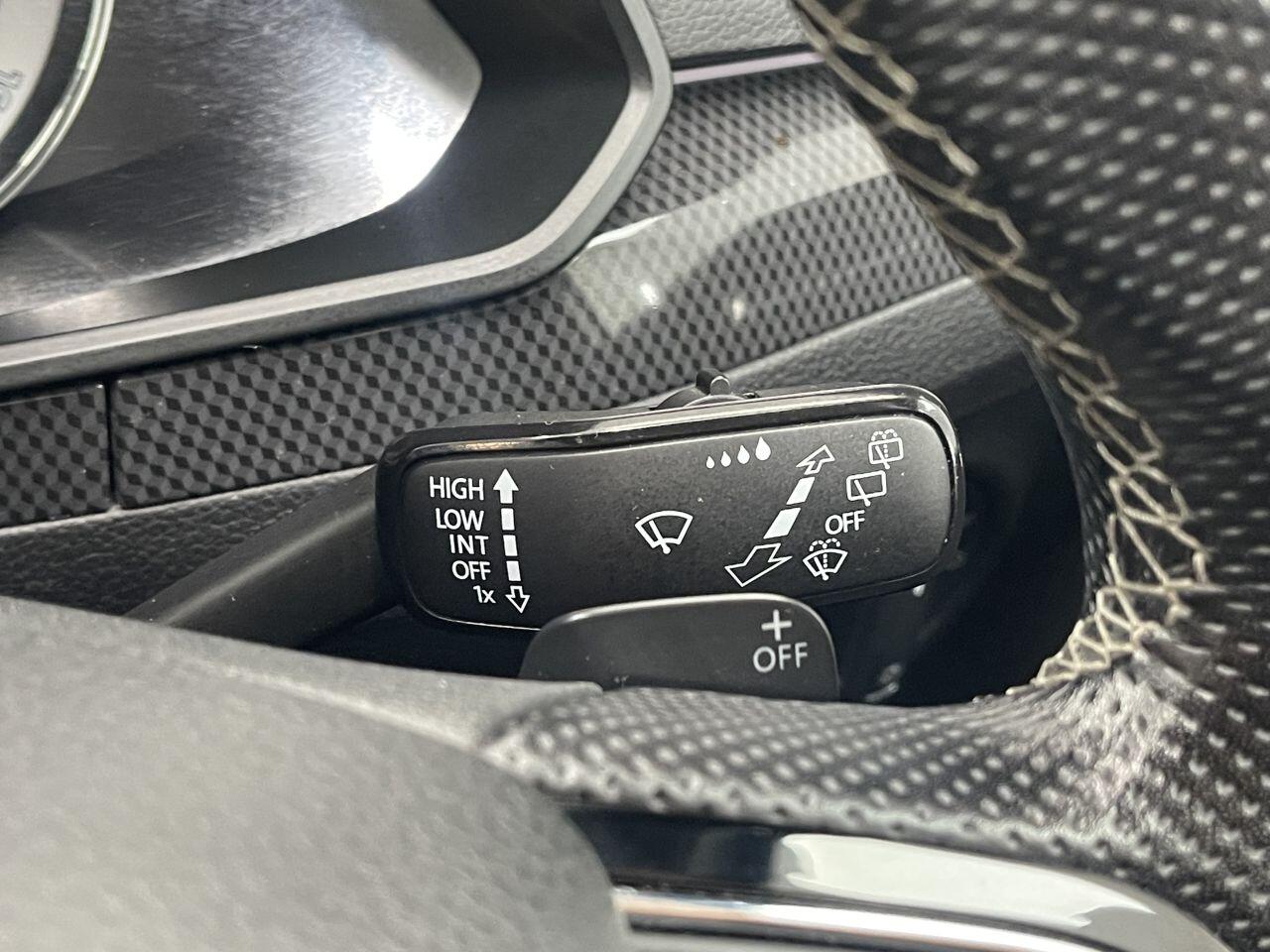 Skoda Superb - Image 30