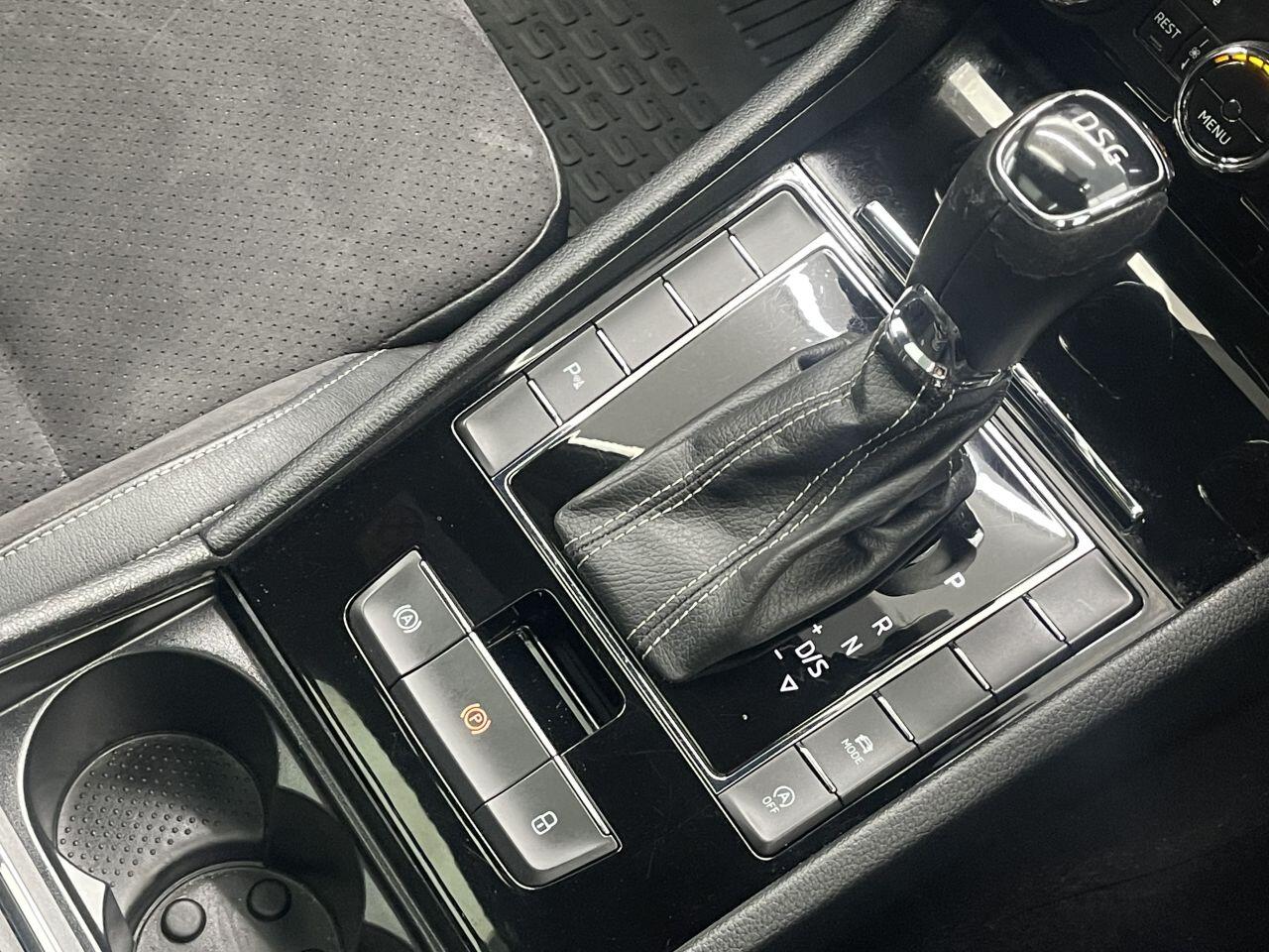 Skoda Superb - Image 36