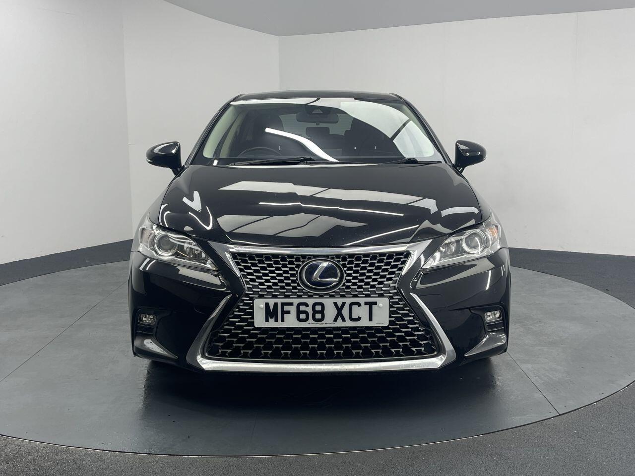 Lexus CT - Image 7
