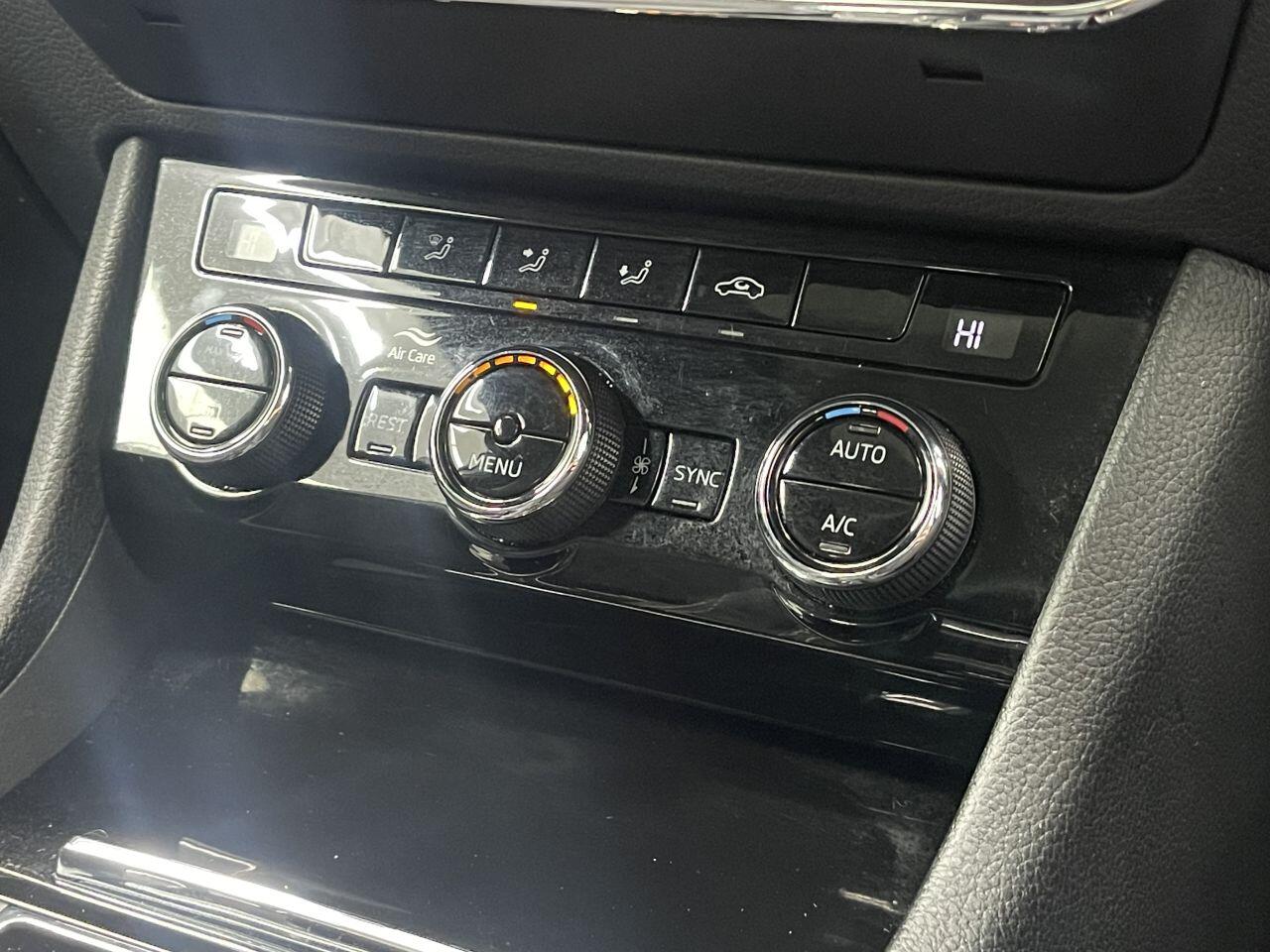 Skoda Superb - Image 19