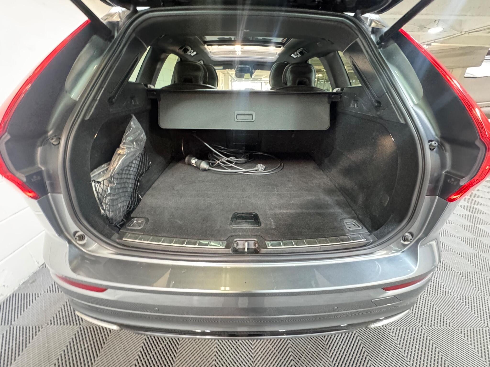 Volvo XC60 - Image 14