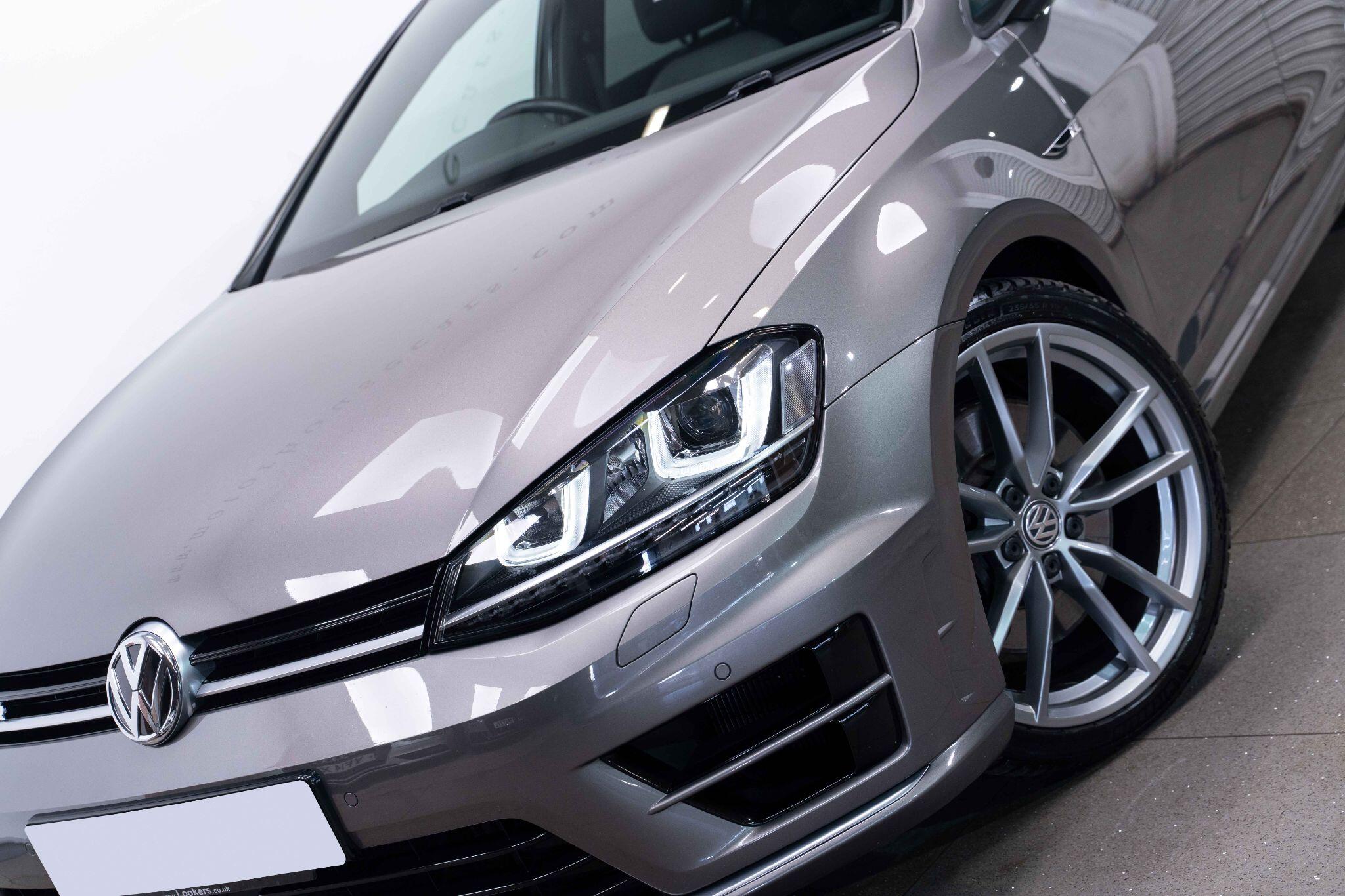 Volkswagen Golf - Image 3