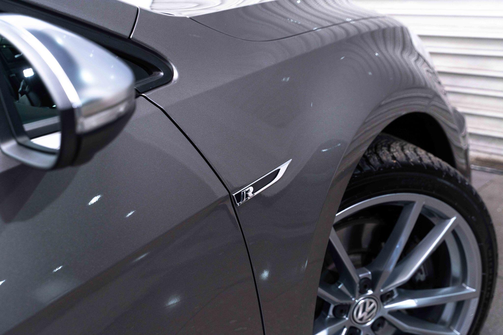 Volkswagen Golf - Image 41