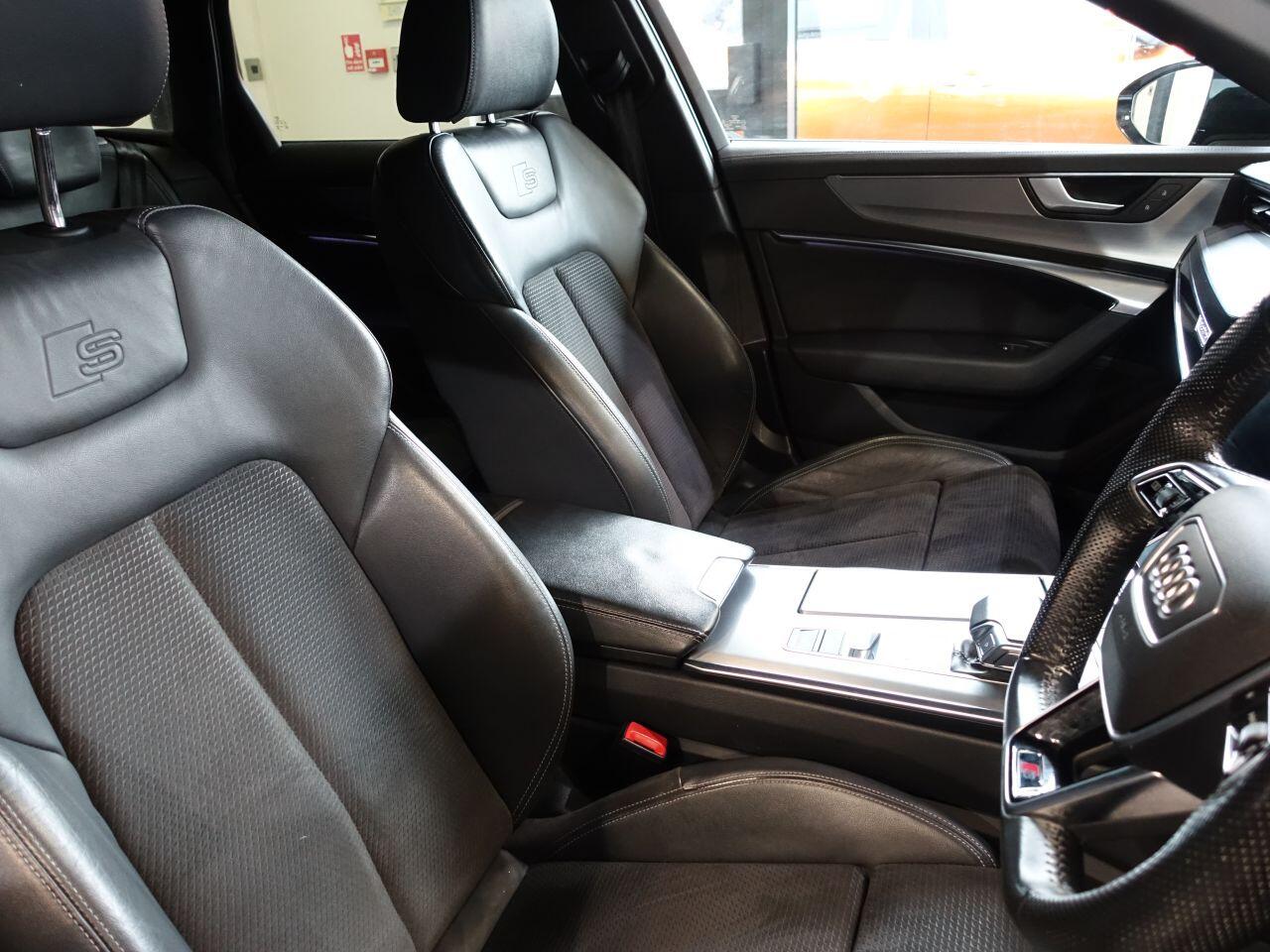 Audi A6 Avant - Image 18