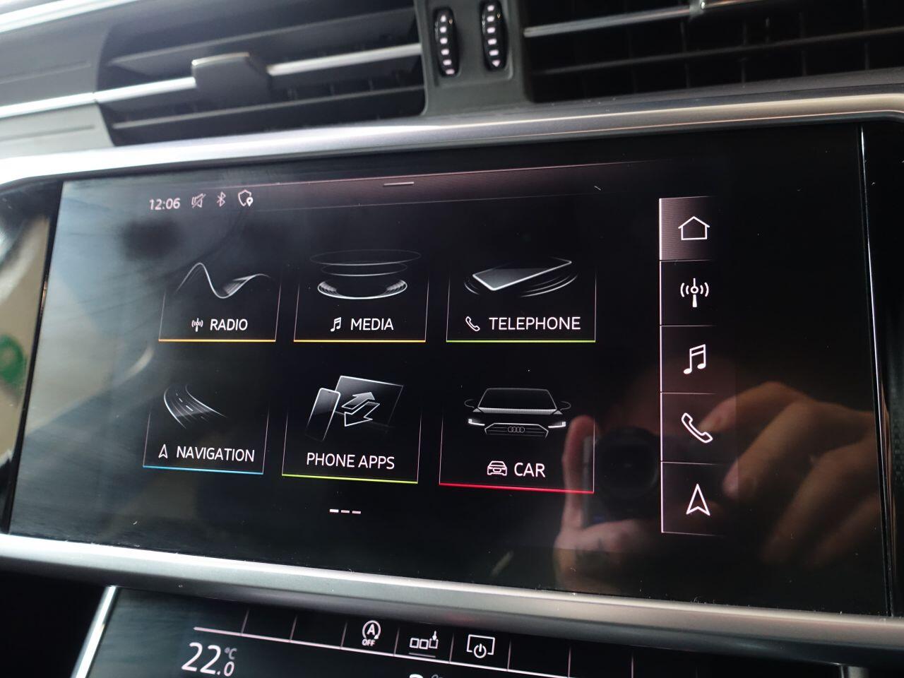 Audi A6 Avant - Image 32