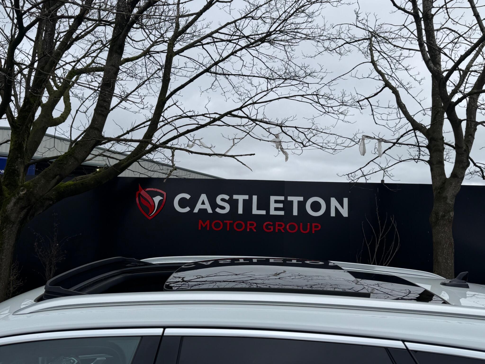 Volkswagen Touareg - Image 67