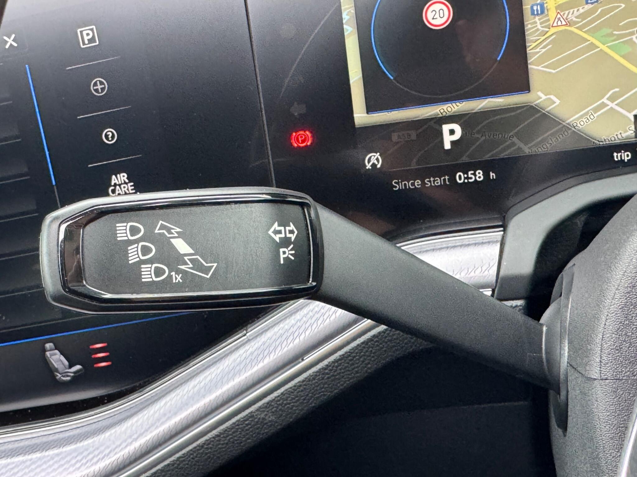 Volkswagen Touareg - Image 27