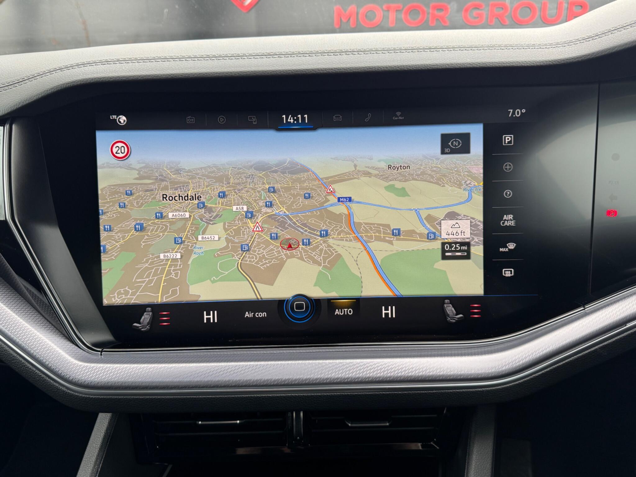 Volkswagen Touareg - Image 46