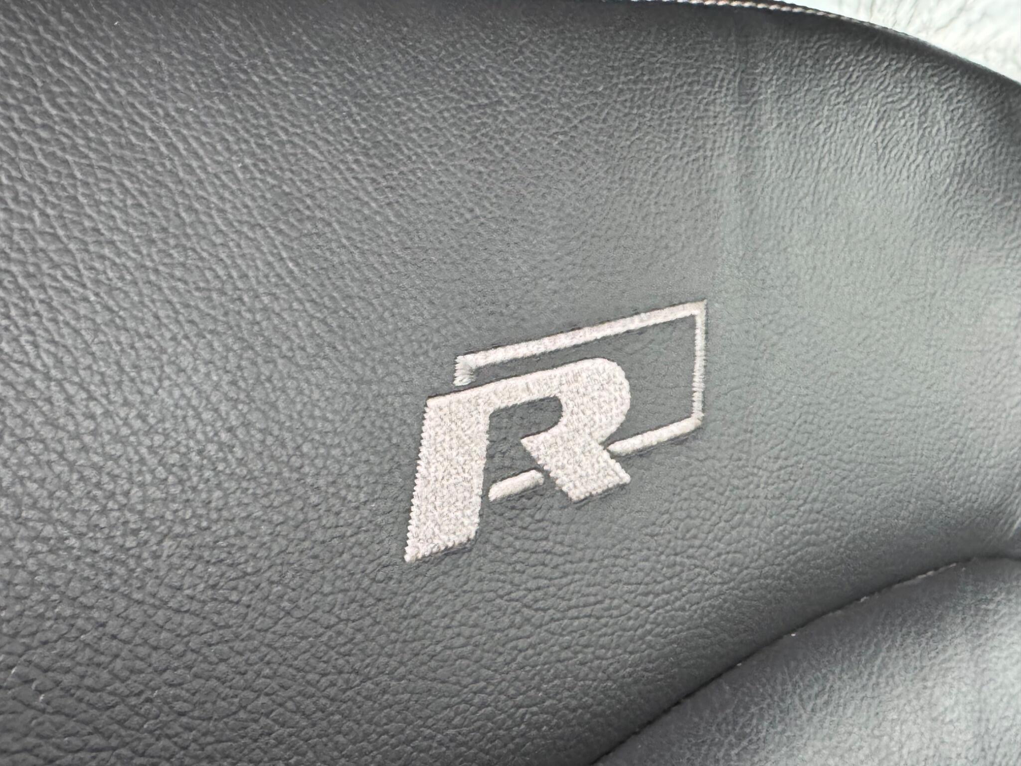 Volkswagen Touareg - Image 58