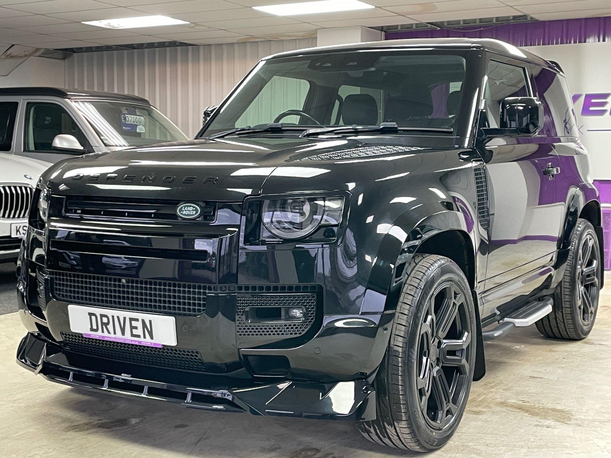 Land Rover Defender - Image 8