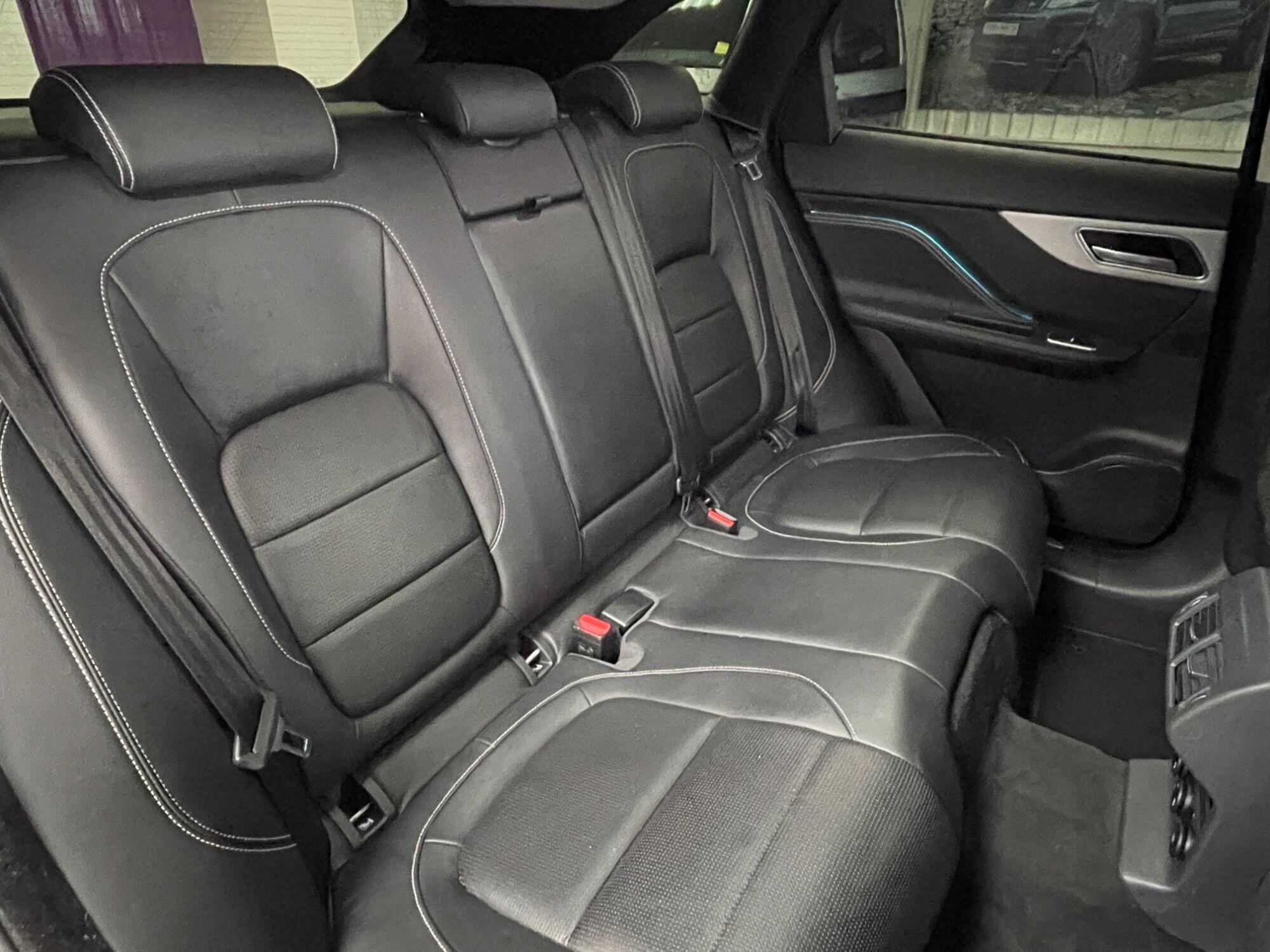 Jaguar F-Pace - Image 28