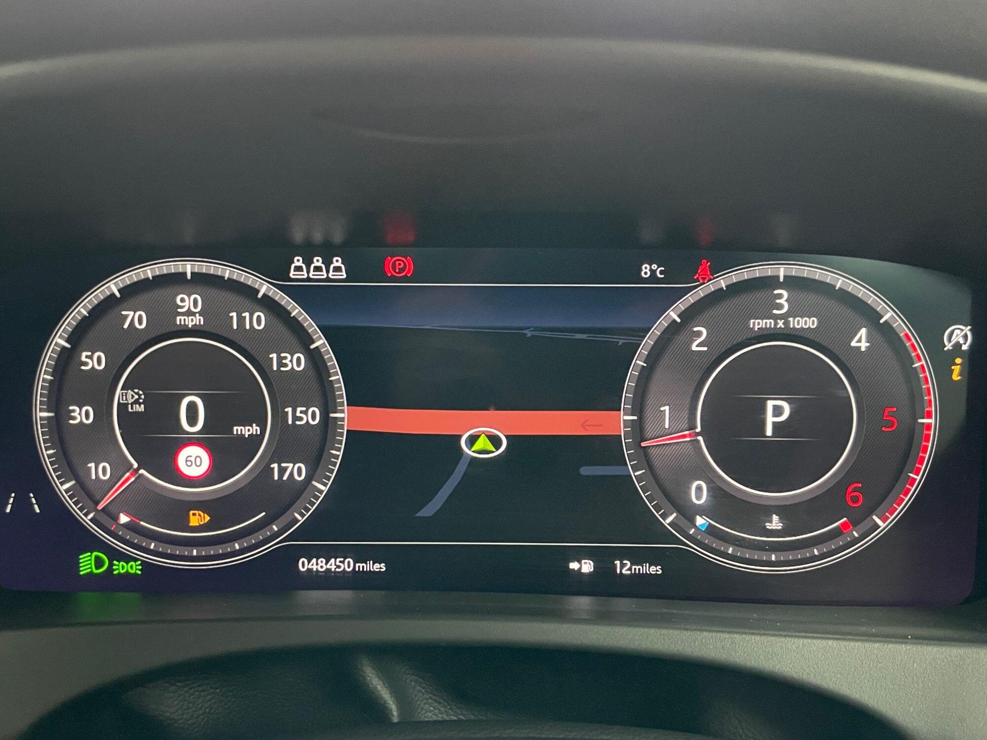 Jaguar F-Pace - Image 40