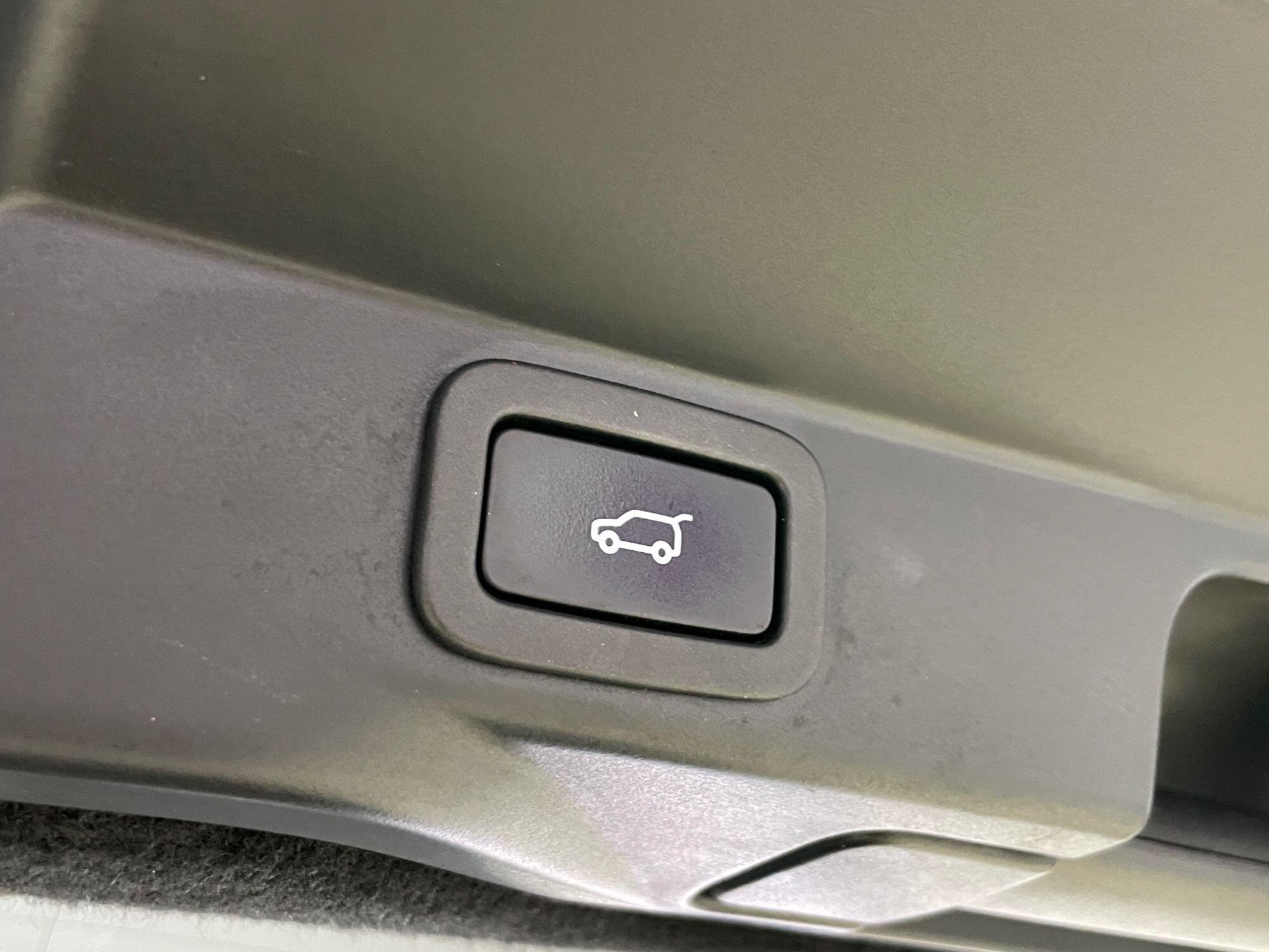 Land Rover RANGE ROVER SPORT - Image 20