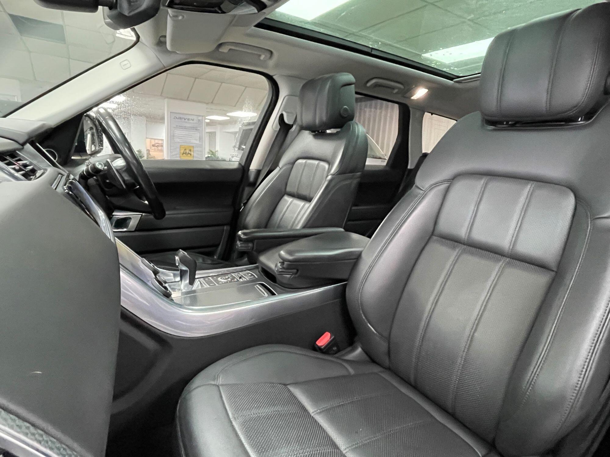 Land Rover RANGE ROVER SPORT - Image 34
