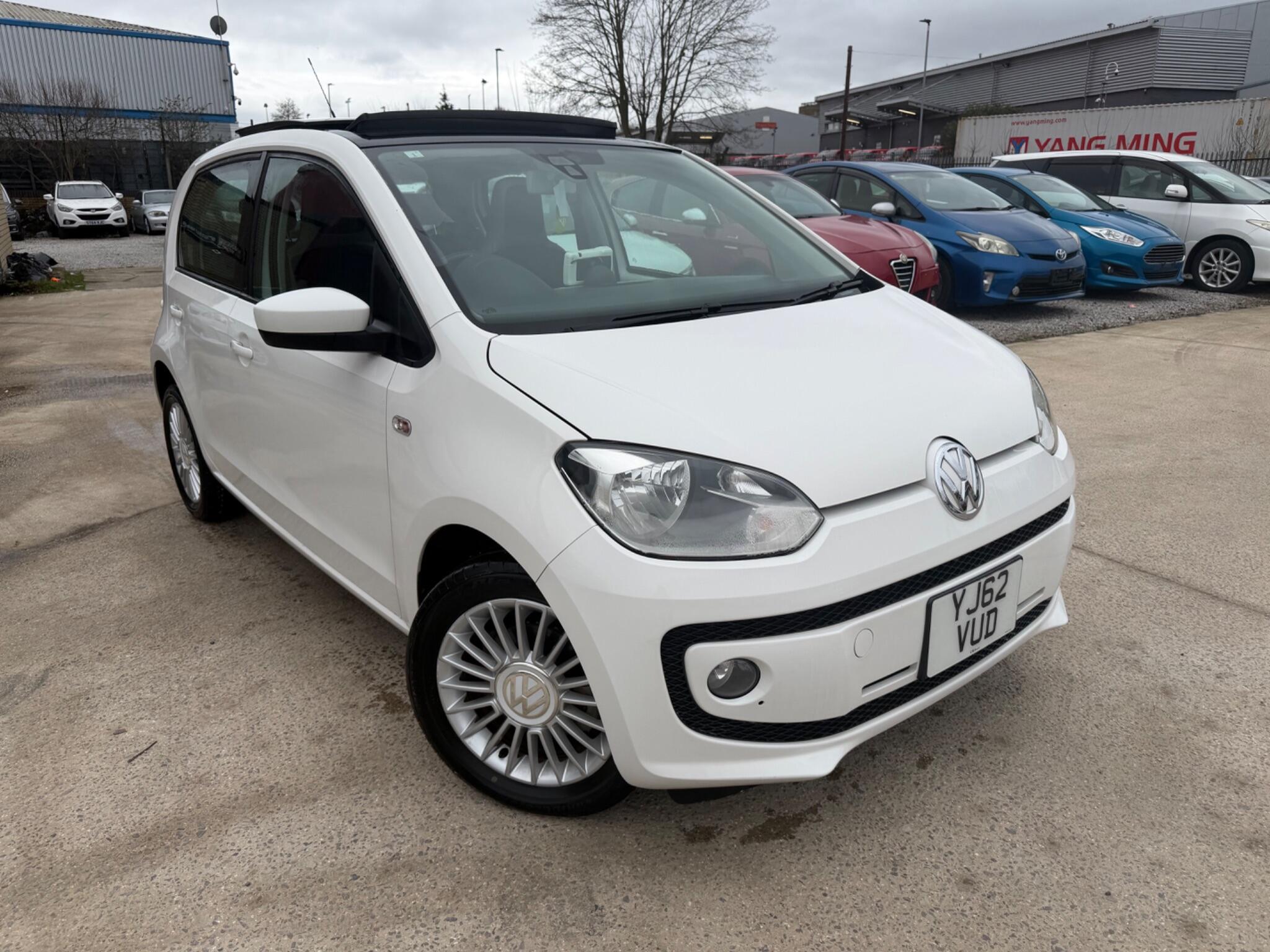 Volkswagen up!