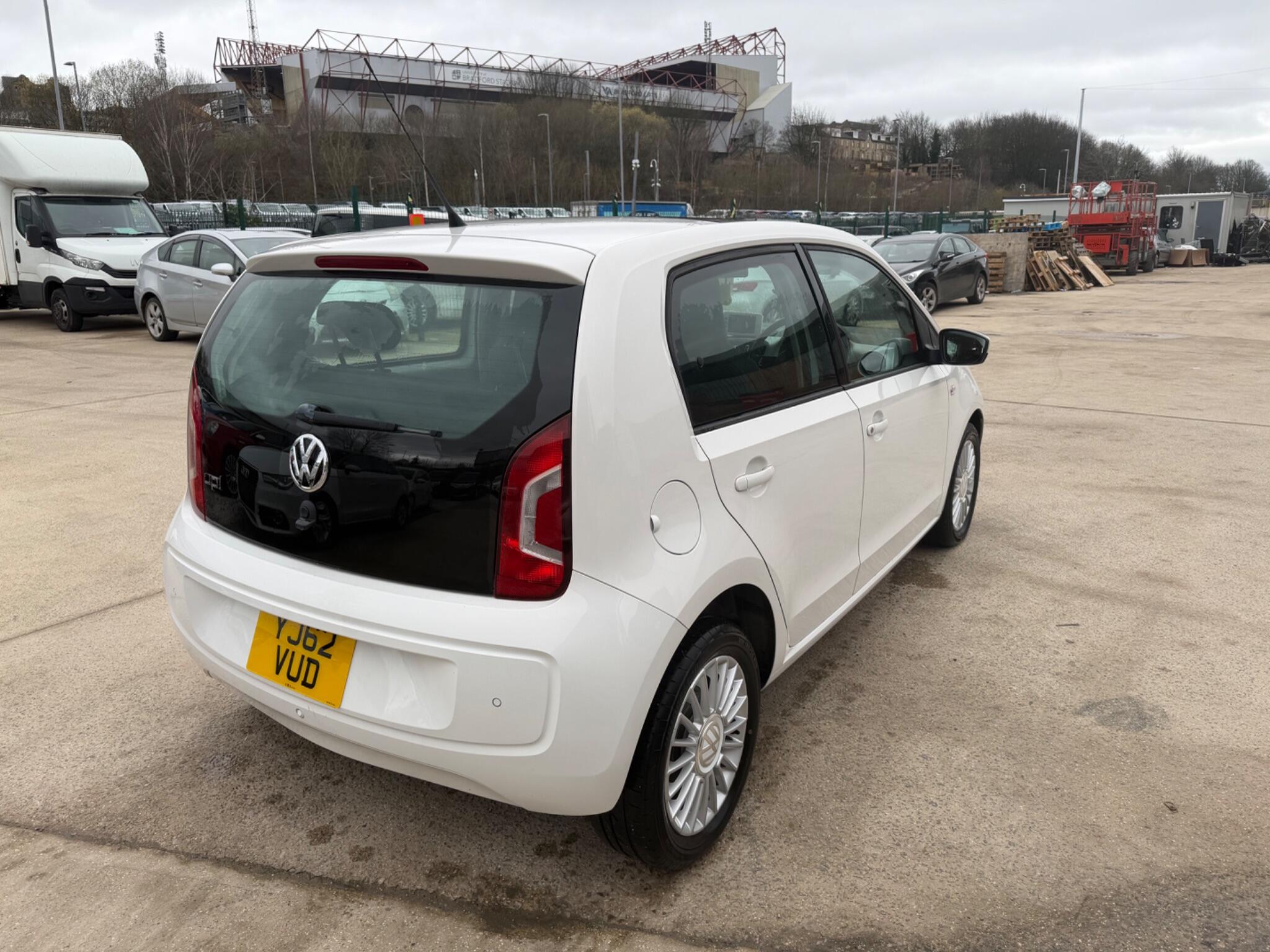 Volkswagen up! - Image 8