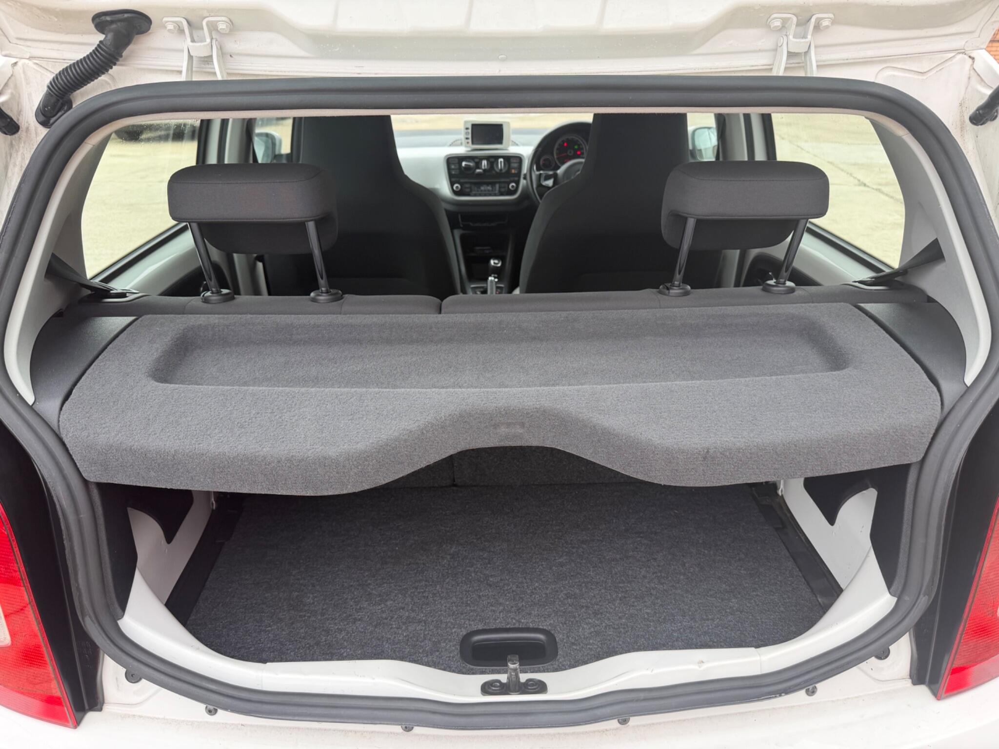 Volkswagen up! - Image 19